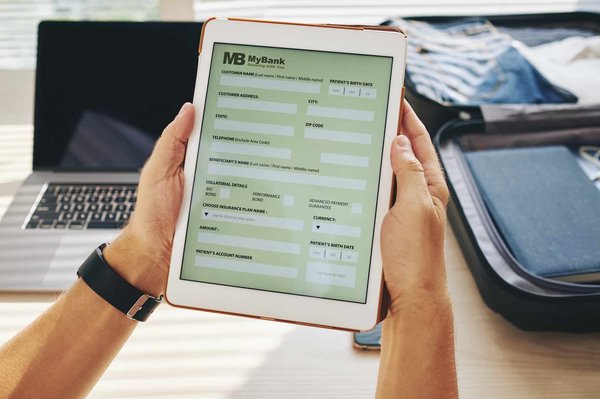 Lois sur le rachat de crédit : quels sont vos droits ?